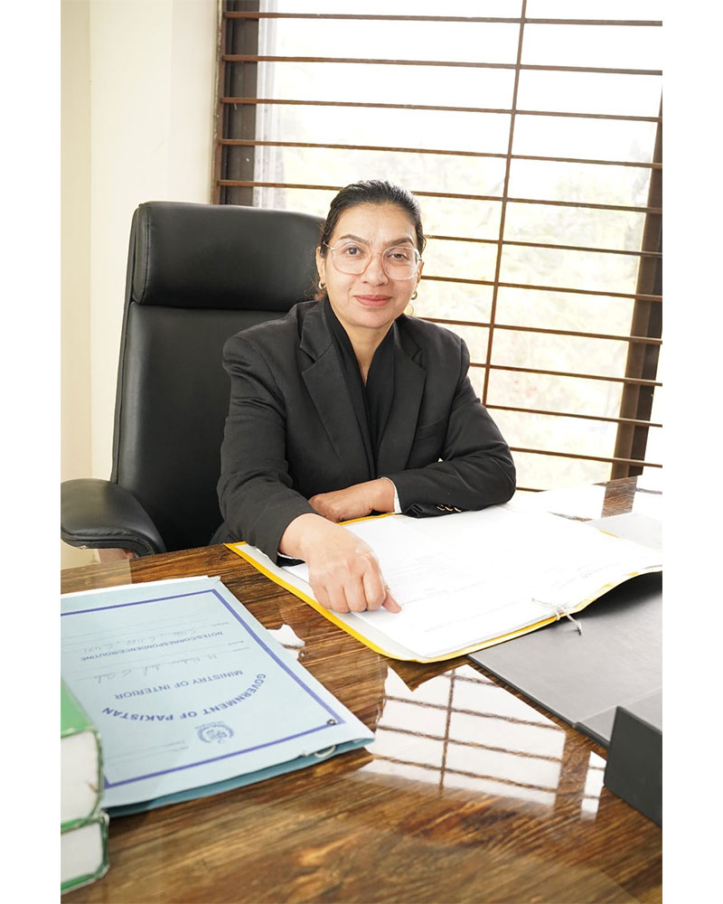 Ms. Saadia Shahzadi